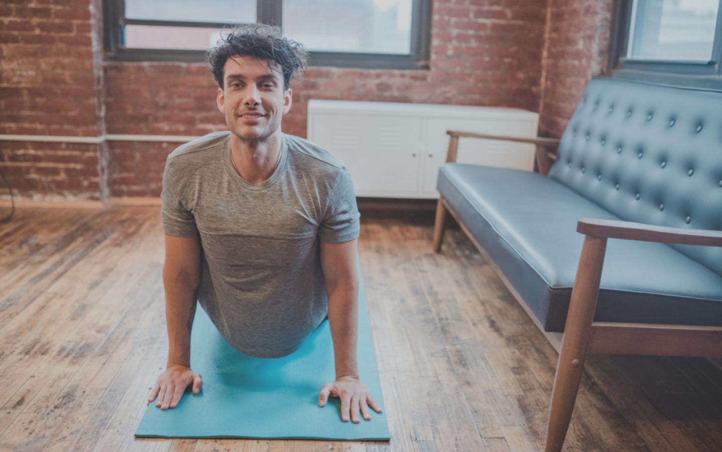 Різні матеріали килимків для йоги